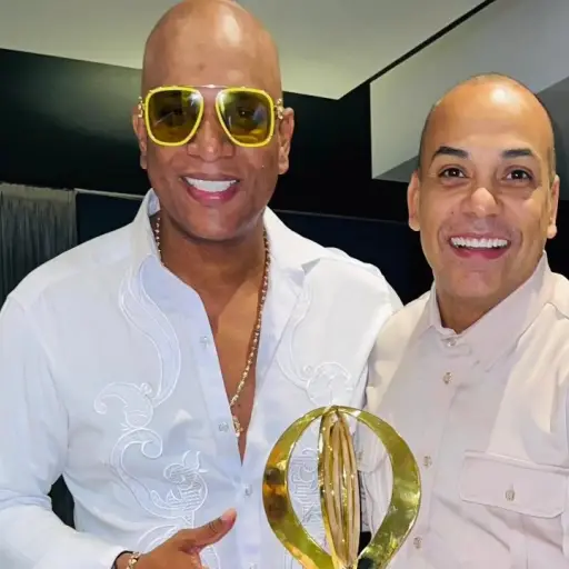 Luder Junior Quiñones ,Redes sociales