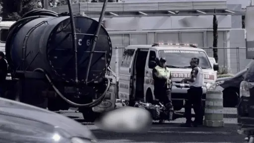 Automovilistas compartieron imágenes del accidente en internet. ,Redes sociales.