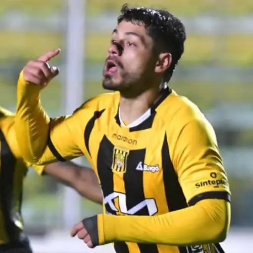 The Strongest del guatemalteco Darwin Lom participa en el Torneo de Repechaje de Verano 2026