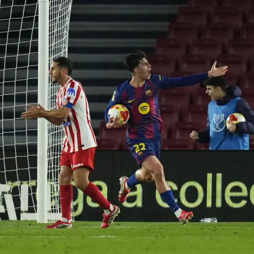 Celebración del Marc Bernal ante el Atlético de Madrid - EFE