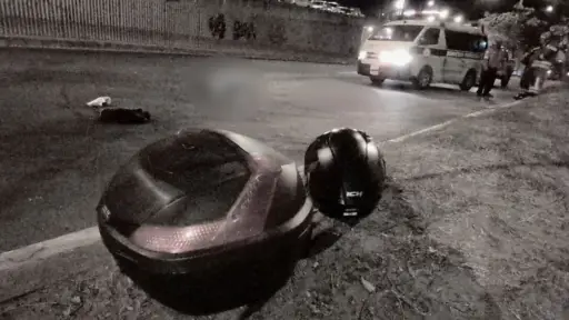 El accidente interrumpe los carriles izquierdos en ambos sentidos. ,Bomberos Municipales. 