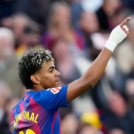 Lamine Yamal marcó triplete en La Liga