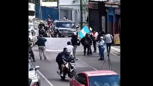 Presencia de manifestantes en la zona 10. ,PMT capitalina/Montejo