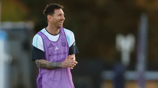 Lionel Messi se entrena con argentina para el duelo ante Mauritania 