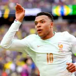 Celebración de Kylian Mbappé en un amistoso ante Brasil - EFE