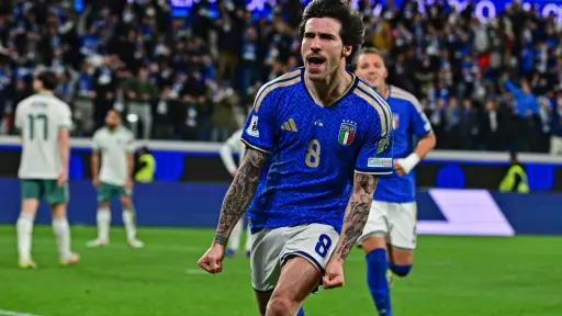 Italia celebra triunfo en repesca UEFA y se acerca al Mundial 2026