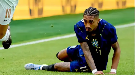 Brasil desconvoca a Raphinha y Wesley para el duelo ante Croacia