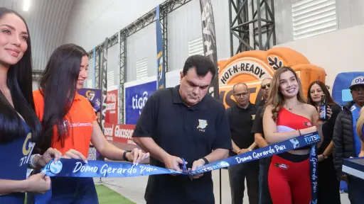 Gerardo Paiz inaugura el Domo que lleva su nombre y donde se efectuarán partidos de la Liga Nacional de Futsal de Guatemala 