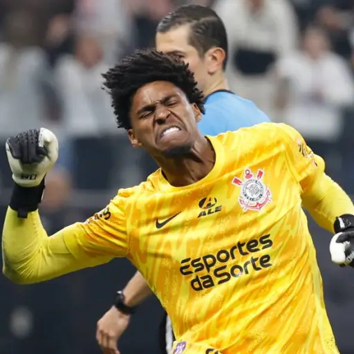 Portero del Corinthians, Hugo Souza 