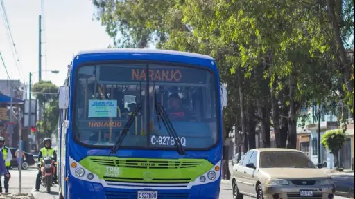 El alza que quedó suspendida aplicaba al transporte de Mixco. ,Archivo.