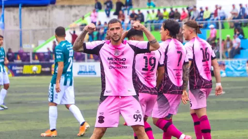 Celebración del Deportivo Mixco ante Antigua GFC - Deportivo Mixco