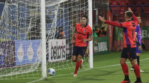 Municipal derrota a Malacateco con gol de Martínez 