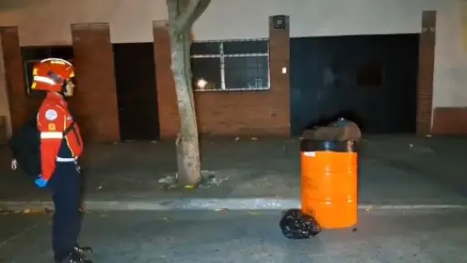 Los cuerpos de socorro pidieron el apoyo de la PNC para resguardar el área del hallazgo. ,Bomberos Municipales. 