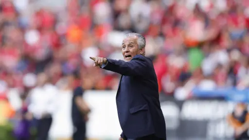 Sergio Bueno, técnico del Mazatlán 