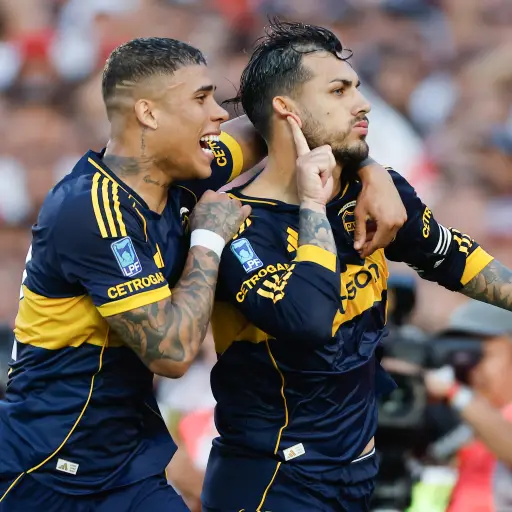 Leandro Paredes fue el héroe del clásico argentino 
