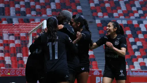 Ana Lucía Martínez y Cruz Azul celebran su clasificación a la liguilla - Cruz Azul