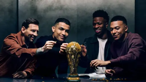 Messi, Cristiano, Vinícius y Mbappé aparecen en anuncio de LEGO 