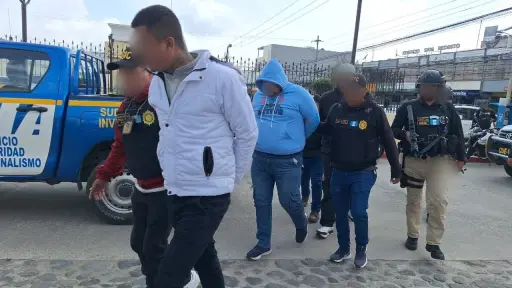 Los presuntos pandilleros de la Mara Salvatrucha detenidos en Quetzaltenango por presuntamente darle muerte a un hombre. ,PNC