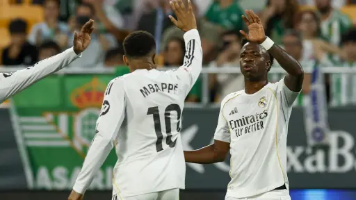 Real Madrid podría terminar haciéndole el pasillo de campeón al Barcelona con una combinación de resultados 