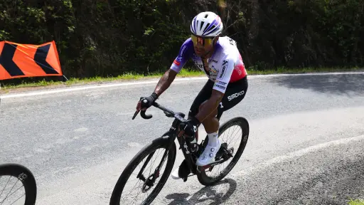 Sergio Chumil en la Vuelta a Asturias - Burgos BH