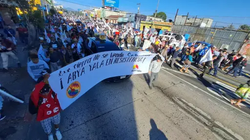 Integrantes de Codeca y otras organizaciones realizan manifestación en la capital el miércoles, 22 de abril. ,Omar Solís/Emisoras Unidas