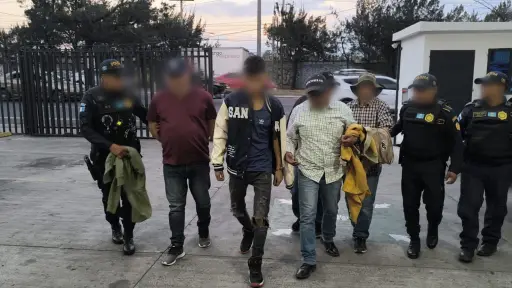 Varios hombres fueron detenidos en Amatitlán por ser los posibles responsables de un ataque armado. ,PNC de Guatemala.