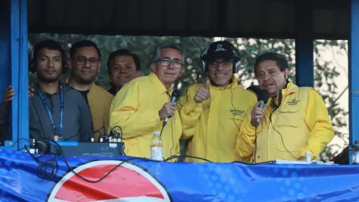 Las voces de El Mejor Equipo de Emisoras Unidas de Guatemala 