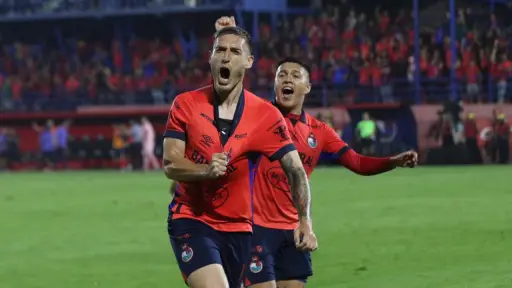 Municipal derrota a Xelajú y está cerca de la copa 33 