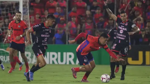 Final de ida del Clausura 2026 entre Municipal y Xelajú - Alex Meoño