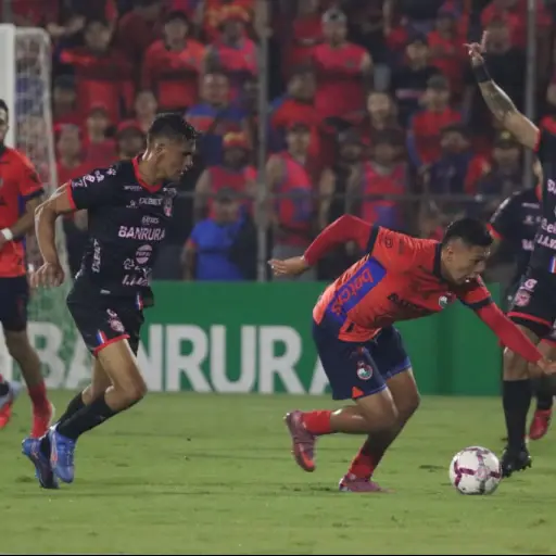 Final de ida del Clausura 2026 entre Municipal y Xelajú - Alex Meoño