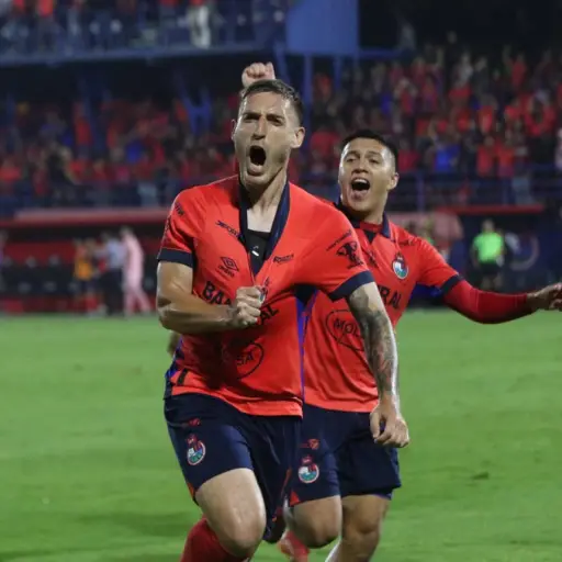 Celebración del Cheka Hernández ante Xelajú MC - Alex Meoño