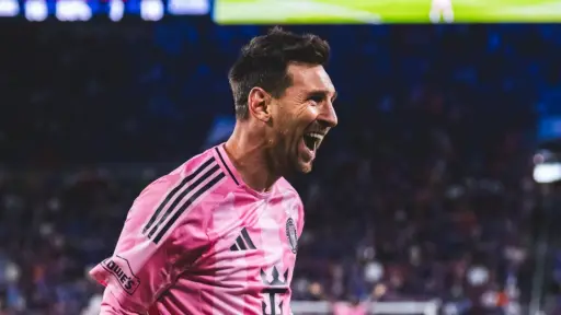 Lionel Messi hizo doblete con el Inter Miami 