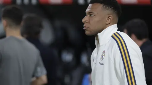 Kylian Mbappé apunta al clásico español 