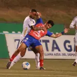 Partido entre Xelajú MC y Comunicaciones en la fase regular del Clausura 2026 - Alex Meoño