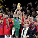 España celebrando el título en Sudáfrica 2010