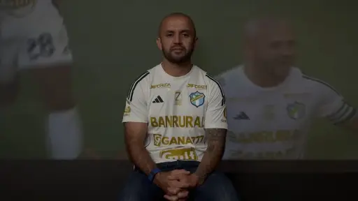 José Contreras anunció su retiro del futbol profesional  