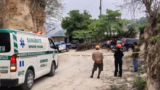 Bomberos Municipales Departamentales reportaron que las víctimas tienen heridas de bala. ,Bomberos Municipales Departamentales. 