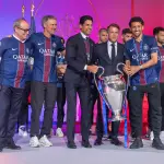 Delegación del PSG fue recibida por el presidente de Francia 
