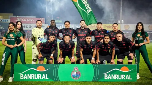 Municipal logró esta noche la copa 33 en Quetzaltenango