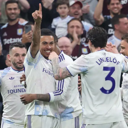 Morgan Rodgers celebra su gol en la final de la Europa League - EFE