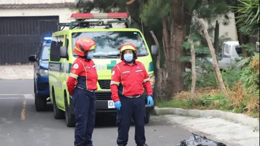 Área donde fueron encontrados los posibles restos humanos en zona 12. ,Bomberos Municipales