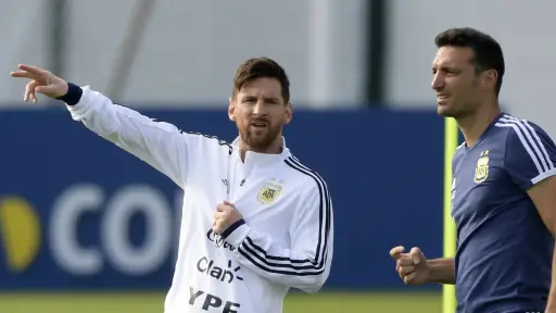 Messi Scaloni ,Facebook