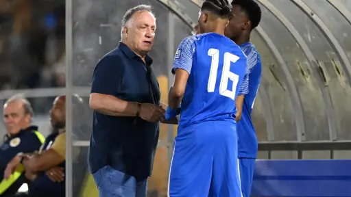 Con 78 años, Dick Advocaat, seleccionador de Curazao, es el entrenador más veterano del Mundial 2026 ,FIFA