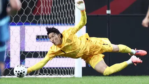 Kim Seung-gyu. ,Redes sociales.