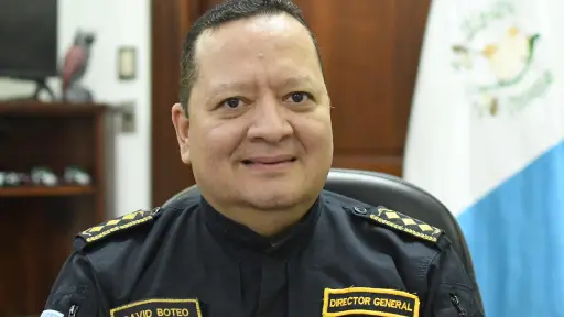 El director de la Policía Nacional Civil de Guatemala, David Custodio Boteo, posa en una entrevista con EFE el 11 de mayo de 2026 en Ciudad de Guatemala (Guatemala) , EFE/ Alex Cruz