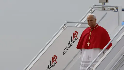 El papa León XIV aterrizó en España - EFE