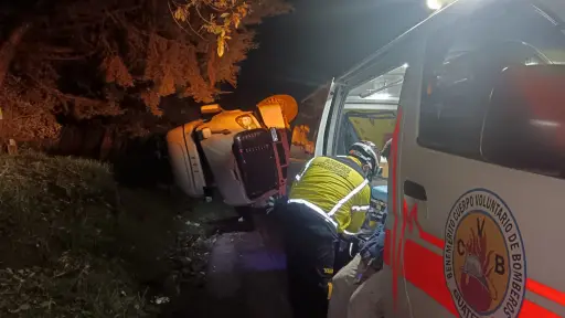 . ,Bomberos Voluntarios