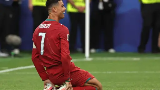 Cristiano Ronaldo celebra uno de sus goles contra Uzbekistán en el Mundial 2026 ,EFE