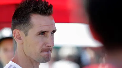 Miroslav Klose felicitó al Lionel Messi, luego de que se convirtiera en el máximo anotador de los Mundiales  ,EFE