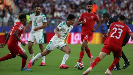 Acción de juego entre Jordania y Argelia 